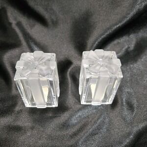 Vtg Godinger Crystal Legends Present Shaped With Bow Salt And Pepper Shakers